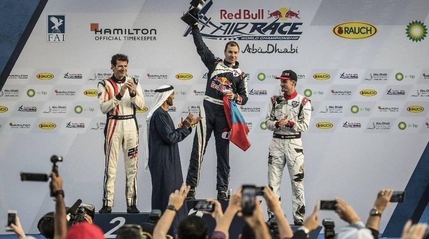 Air Race&rsquo;de Sezon S&uuml;rpriz Zaferle A&ccedil;ıldı