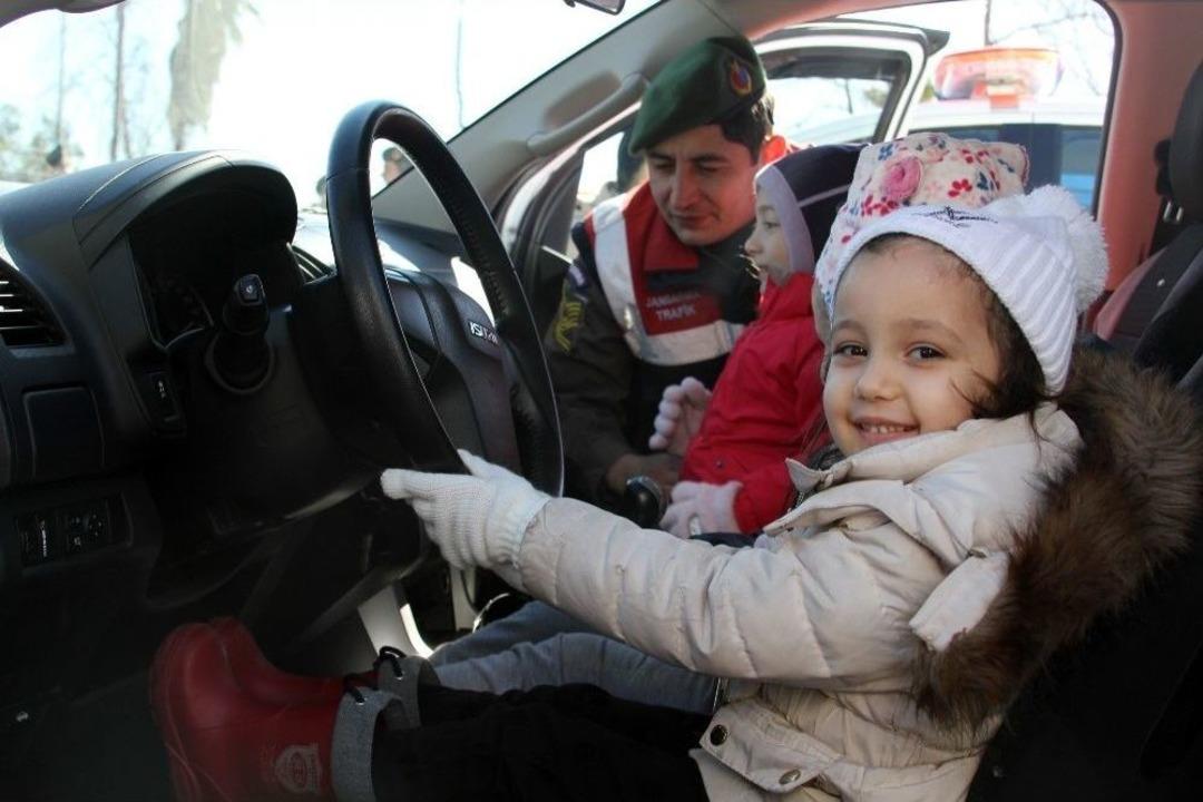 Minik &Ouml;ğrencilerin 112 İlgisi