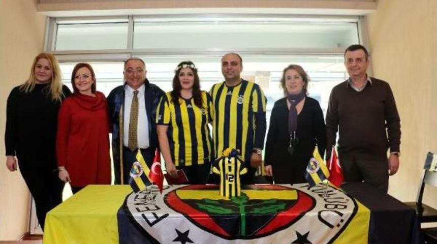 Yalovalı &Ccedil;ift, 14 Şubat&rsquo;Ta Fenerbah&ccedil;e&rsquo;Nin Stadında Evlendiler