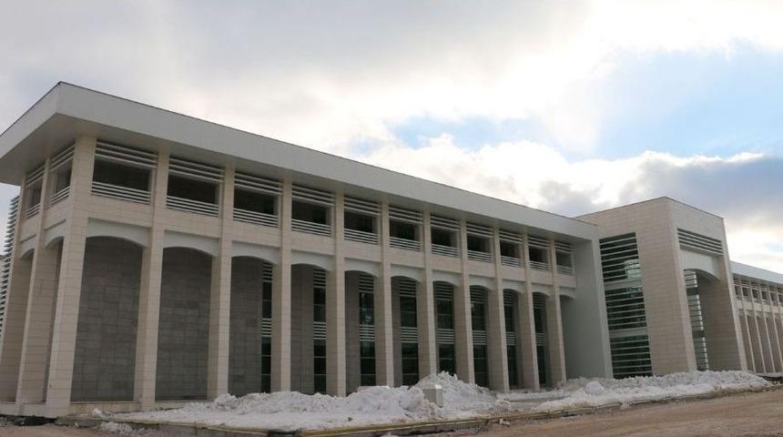 Kto Karatay &Uuml;niversitesi&rsquo;ne Modern Hukuk Fak&uuml;ltesi Binası