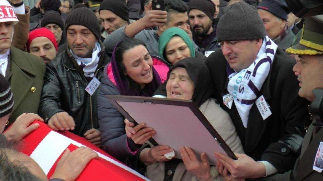 Şehit Uzman &Ccedil;avuş Murat Tevlim&rsquo;i On Binler Son Yolculuğuna Uğurladı