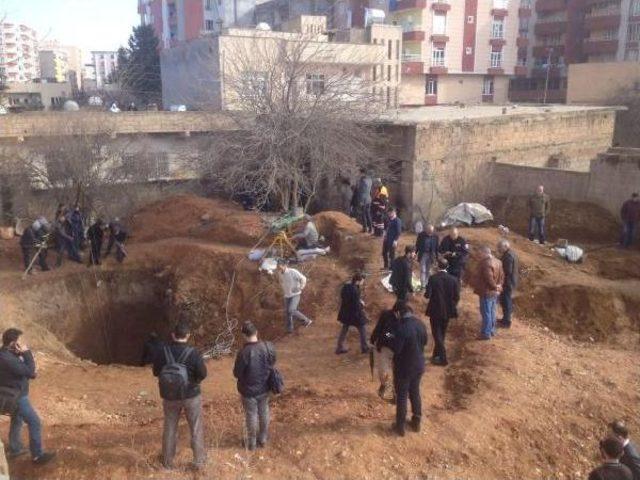 Mardin Kızıltepe'de Göçük Meydana Gelen Kuyuda 1 Kişiyi Kurtarma Çalışması