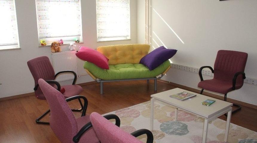 Adliyede Kadın Ve &Ccedil;ocuklar İ&ccedil;in &Ouml;zel Oda