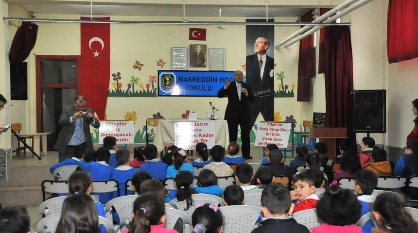 Yazar K&ouml;seoğlu &Ouml;ğrencilerle Buluştu