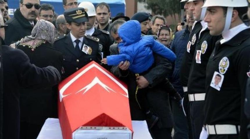 Adana'da Yunus Ekibi Kaza Yaptı: 1 Polis Şehit, 1 Polis Yaralı (3)