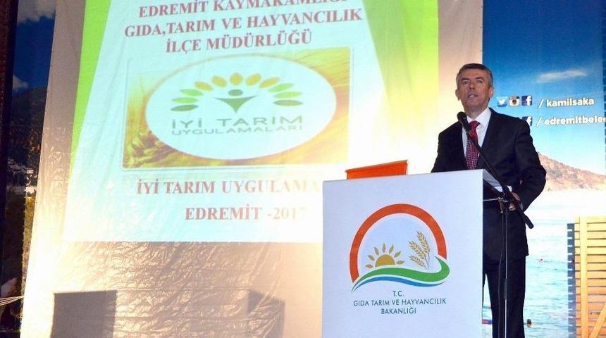 Edremit&rsquo;te &Uuml;reticilere İyi Tarım Anlatıldı
