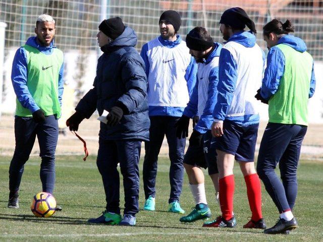 Antalyaspor, Karabükspor Hazırlıklarını Sürdürüyor