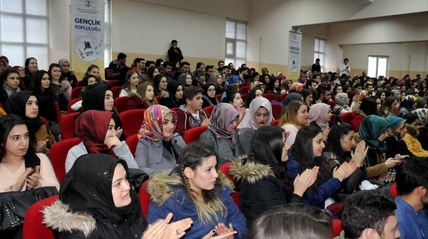 Om&uuml;&rsquo;de &ldquo;sessizliğe Ses Ver&rdquo; Konferansı