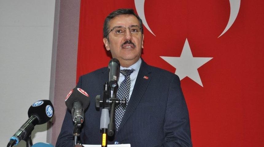 Bakan T&uuml;fenkci, Devrim Otomobilinin Yapımındaki "hayır"cıları &Ouml;rnek G&ouml;sterdi