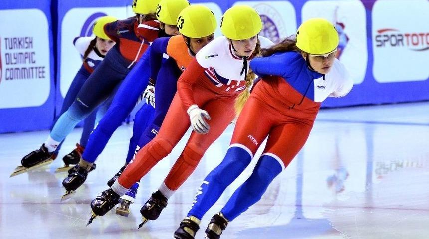 S&uuml;rat Pateninde İlk Altınlar Murphy Ve Rasskazova&rsquo;ya