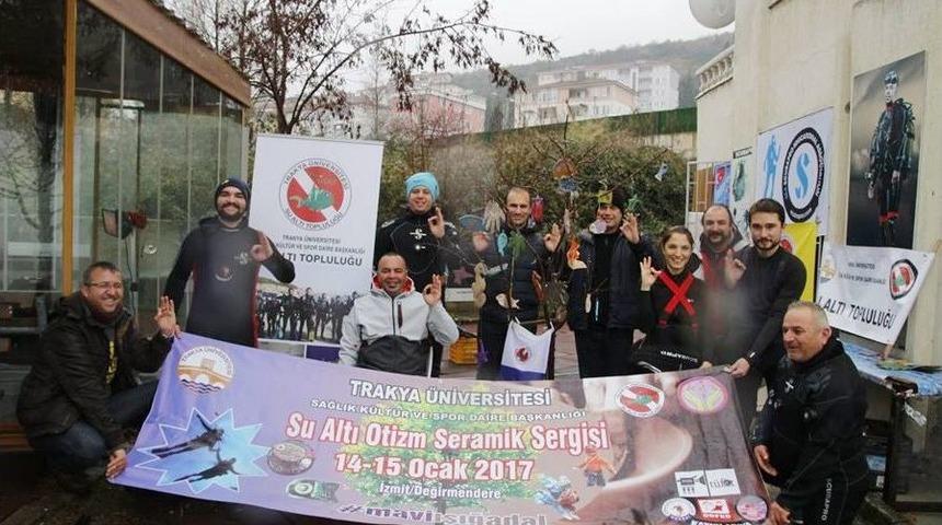 T&uuml;&rsquo;den Otizm Su Altı Seramik Sergisi