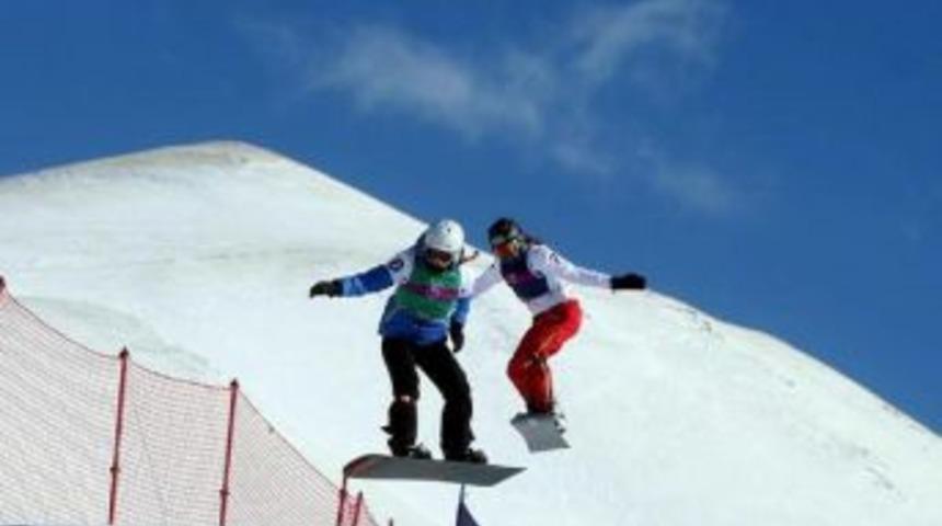 Sowboard Kız Ve Erkeklerde Altın Madalya Fransa'nın