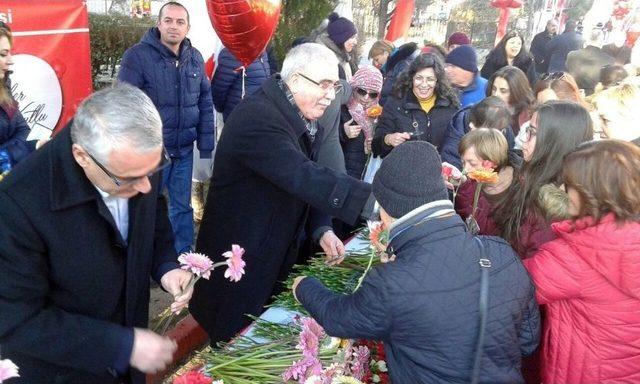 Kırklareli’de Sevgililer Günü Etkinlikleri