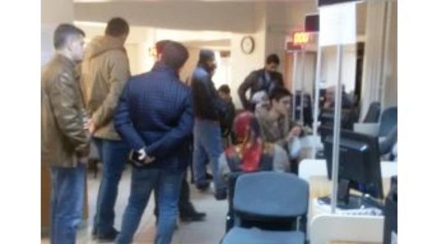Aydın&rsquo;da Kimlik Başvuruları Yoğunluğa Neden Oldu