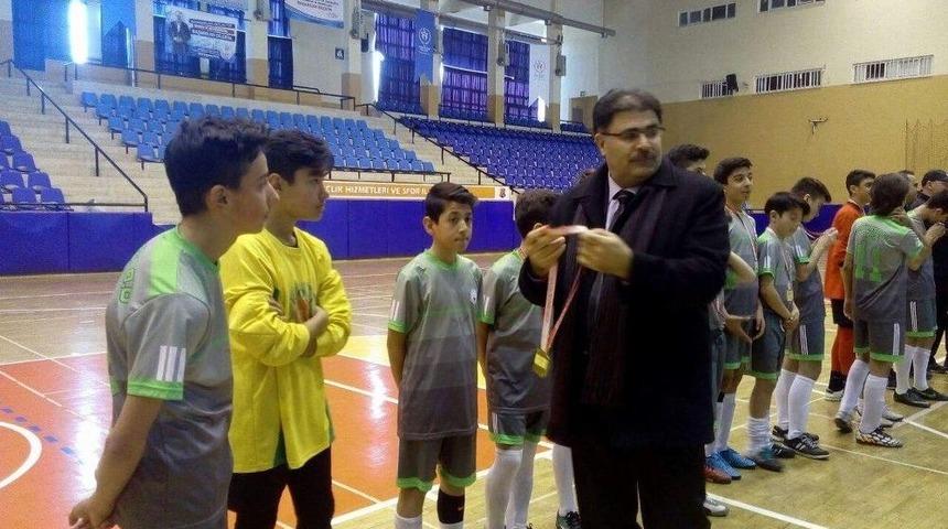 Futsal Şampiyonu Gazipaşa Ortaokulu Aydın&rsquo;ı Temsil Edecek