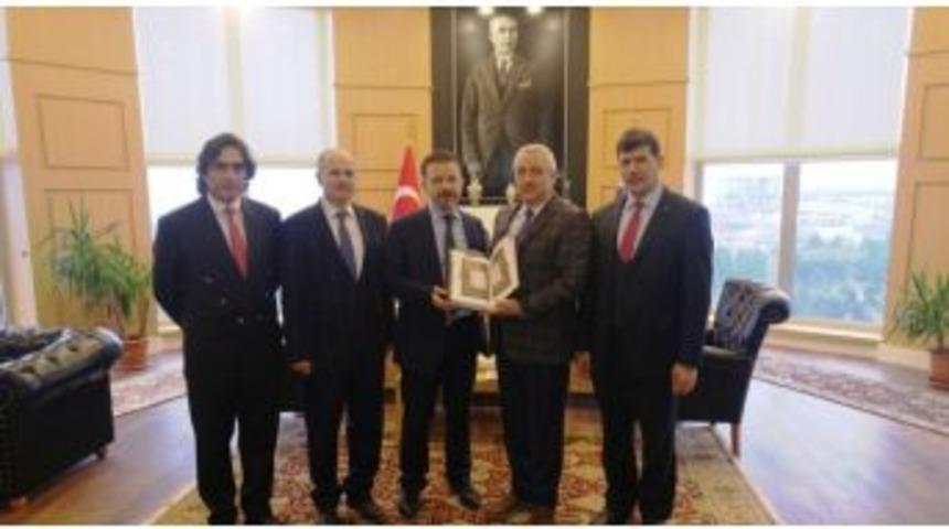 M&uuml;ft&uuml; H&uuml;seyin Hazırlar, Rekt&ouml;r G&ouml;ren&rsquo;i Ziyaret Etti