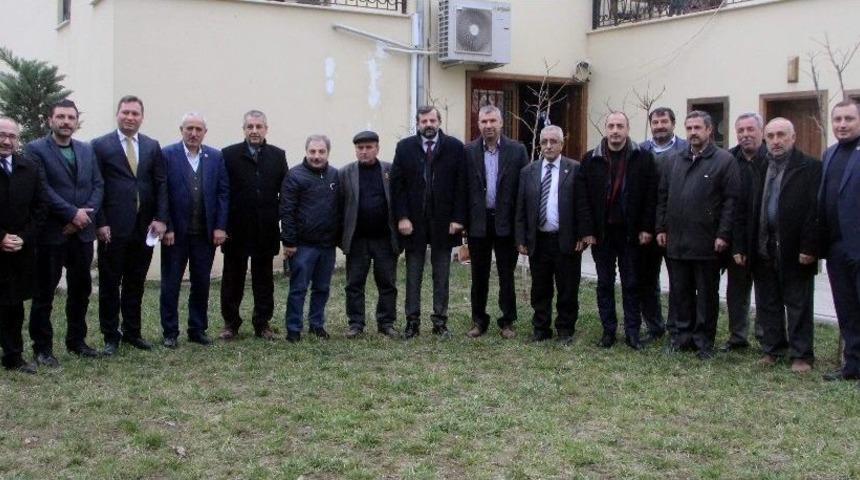 Başkan Işık Muhtarları Dinledi