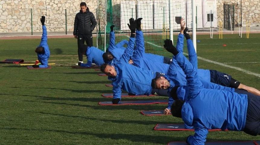 Akhisar Belediyespor’da Beşiktaş Maçı Hazırlıkları