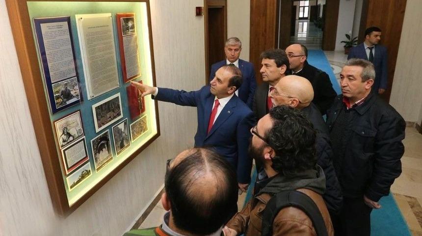 Vali’den Makam Girişine ‘mini Müze’