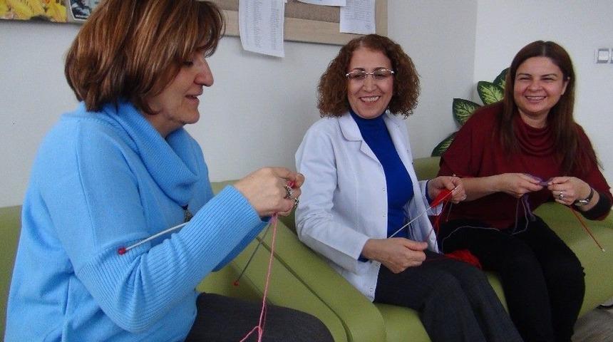 &Ouml;ğretmenler Minik Ayaklar İ&ccedil;in &Ouml;r&uuml;yor