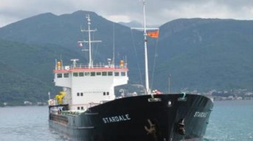 Sahipsiz Gemi Gemlik&rsquo;i Tehdit Ediyor