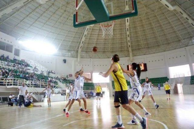 Bornova da Dev Organizasyon 1