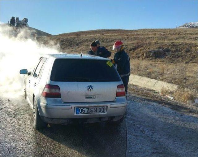 Seyir Halindeki Araçta Yangın Çıktı