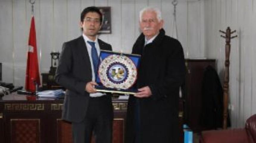 Kayyum Başkan, Arazi Davasında Uzlaşmaya Aracı Oldu