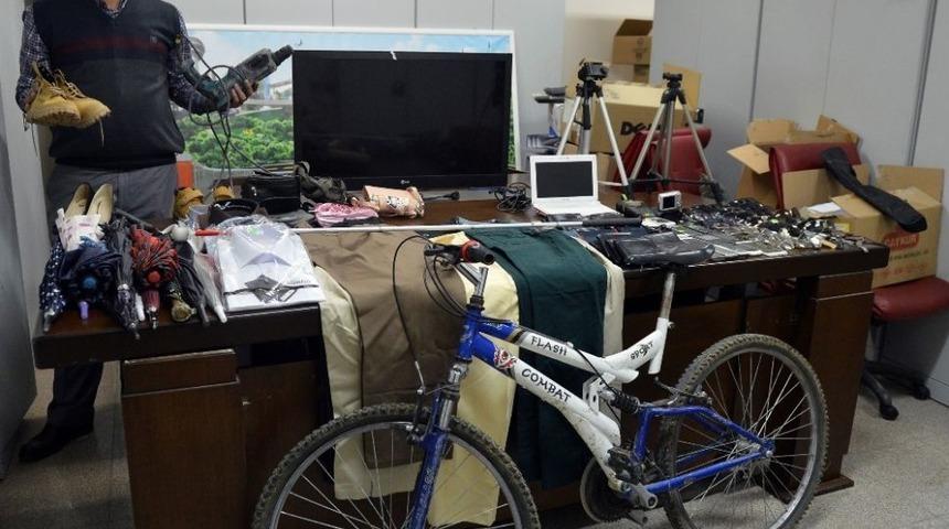 Toplu Taşımada Unutulan Eşyalar Şaşırttı