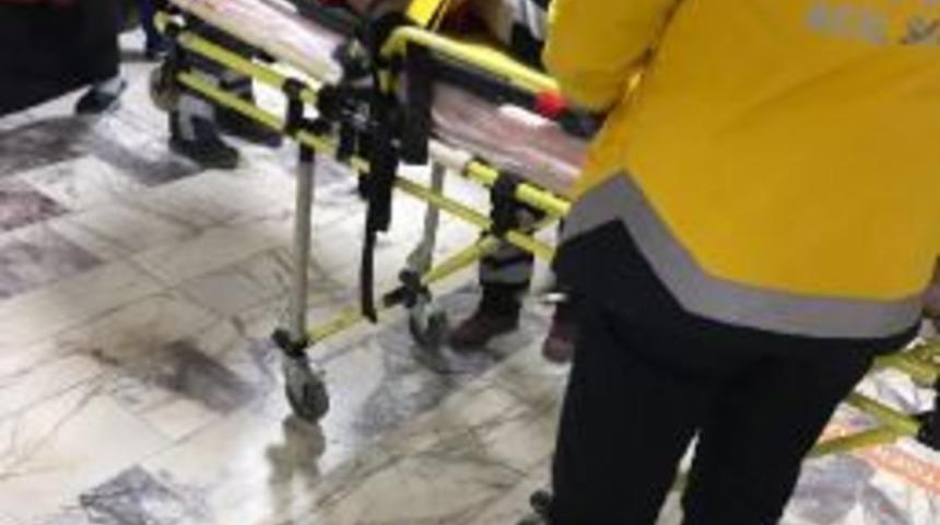 Sigara I&ccedil;mek I&ccedil;in &Ccedil;ıktığı 3'&uuml;nc&uuml; Kat Balkonundan D&uuml;şt&uuml;