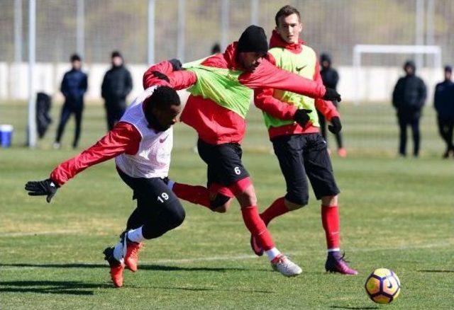 Antalyaspor Taktik Çalıştı