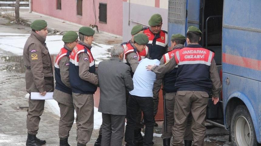 Tecav&uuml;ze Uğrayan 83 Yaşındaki Kadın Evinde &Ouml;l&uuml; Bulundu