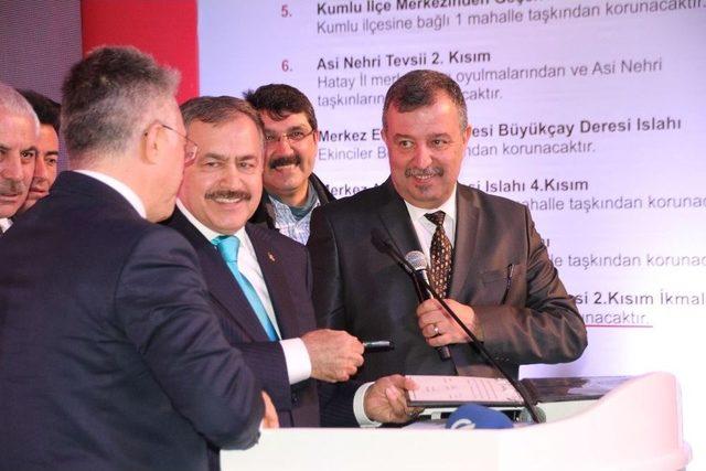 Bakan Eroğlu: "d&uuml;nyanın Merkezi T&uuml;rkiye&rsquo;dir" 1