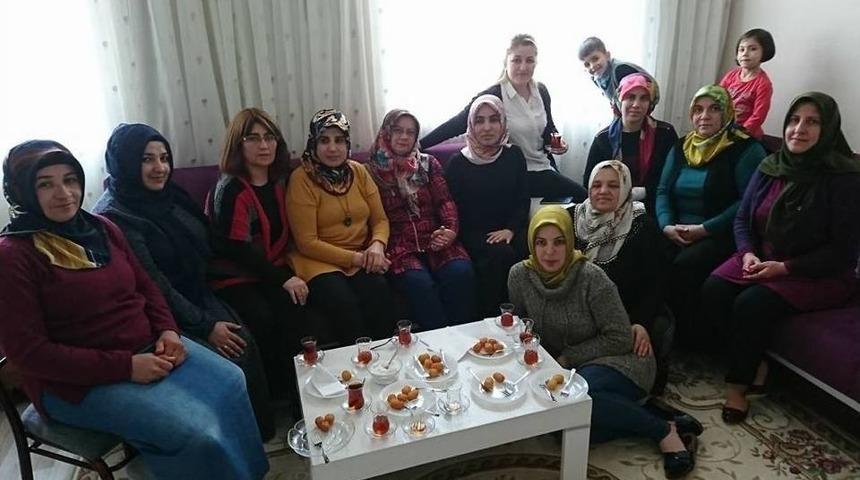 Ak Kadınlar Referandum &Ccedil;alışmalarını Hızlandırdı