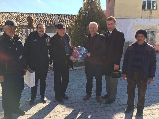 Muhtarlıklar Dairesi Sorunları Yerinde Görüyor