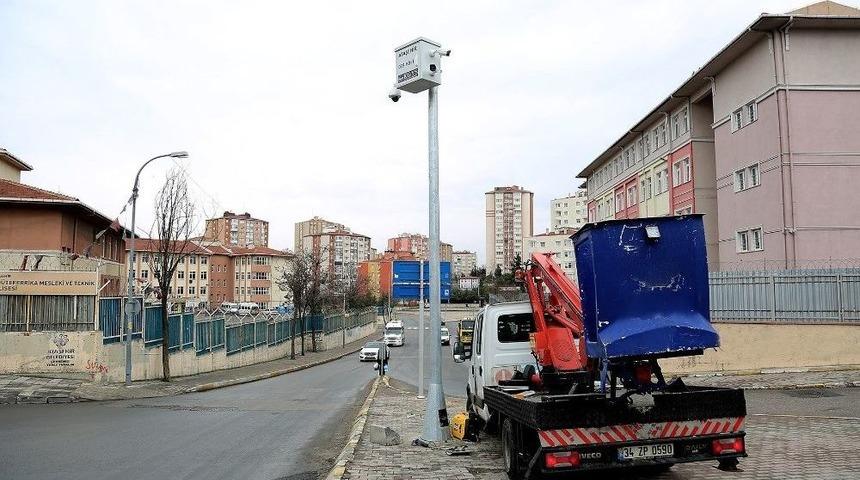 Ataşehir Belediyesinden Uyuşturucuyla M&uuml;cadeleye Kamera Desteği