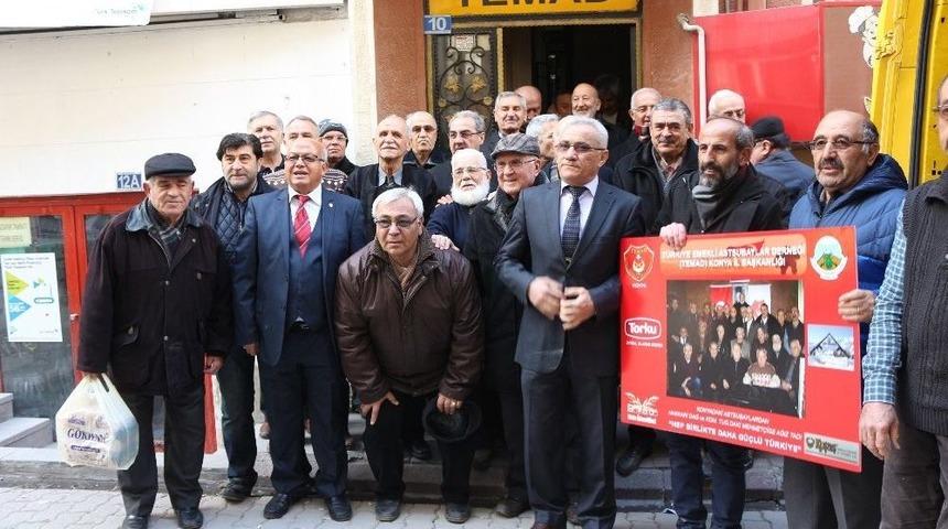 Temad&rsquo;dan Hakkari&rsquo;deki Komandolara Hediye