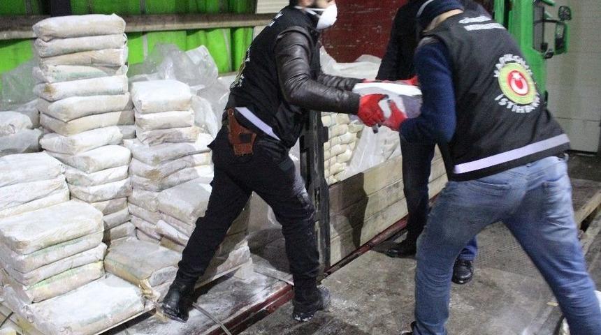 İran Sınırında Rekor Uyuşturucu Yakalandı