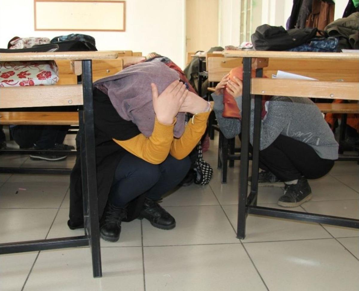 Van&rsquo;da Deprem Ve Yangın Tatbikatı