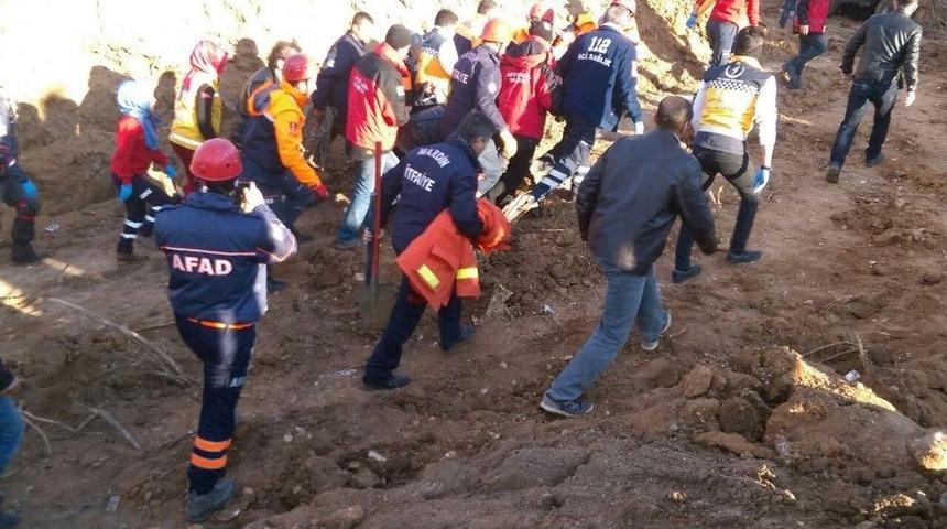 G&ouml;&ccedil;&uuml;kte Kalan Gencin Cesedine Ulaşıldı