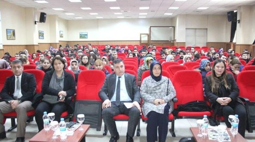 Van&rsquo;da Rehber &Ouml;ğretmenlere Seminer
