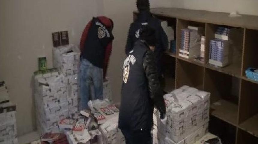 Bayrampaşa'da Korsan Kitap Operasyonu