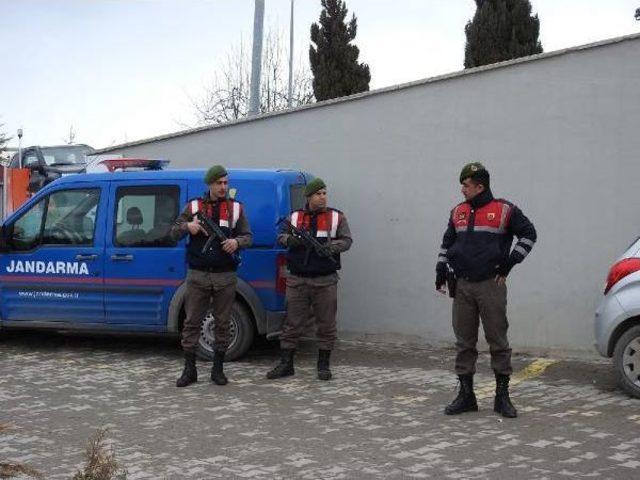 Tartışmada Vurulan Baba Öldü, Oğlu Ağır Yaralı