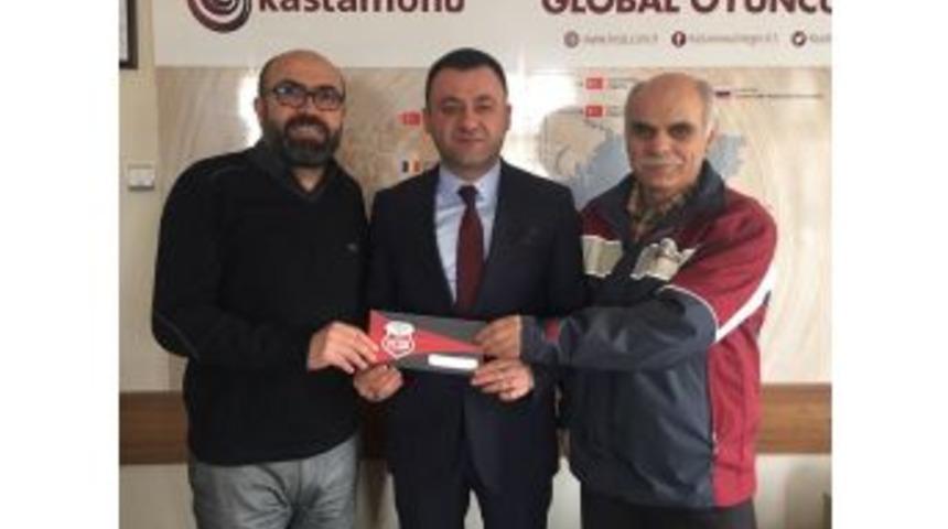 Kastamonuspor 1966&rsquo;nın Birlik Gecesine Destekler S&uuml;r&uuml;yor