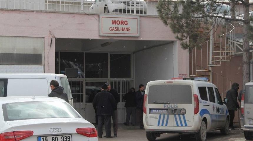 K&ouml;yl&uuml;ler Arasında Silahlı Kavga: 1 &Ouml;l&uuml;, 1 Yaralı