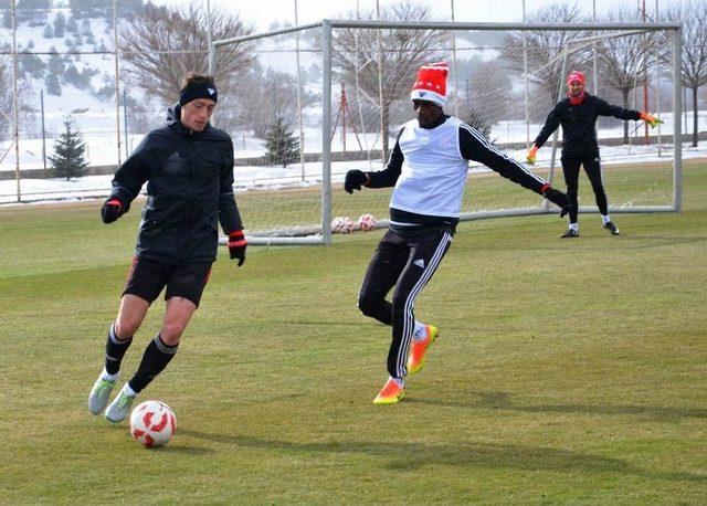Sivasspor, Denizlispor Maçı Hazırlıklarını Sürdürüyor