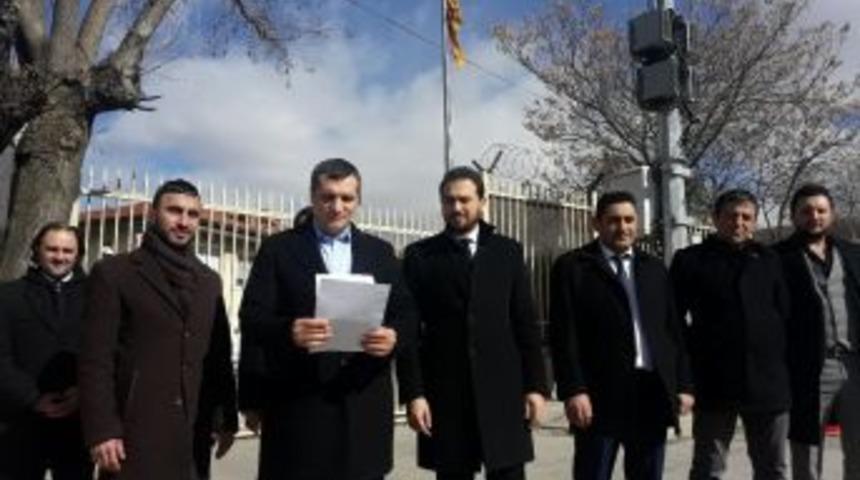 Ankara&rsquo;da Almanya&rsquo;daki T&uuml;rklere Y&ouml;nelik Baskılar Protesto Edildi