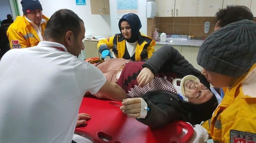 Tramvayın &Ccedil;aptığı Suriyeli Hastanelik Oldu