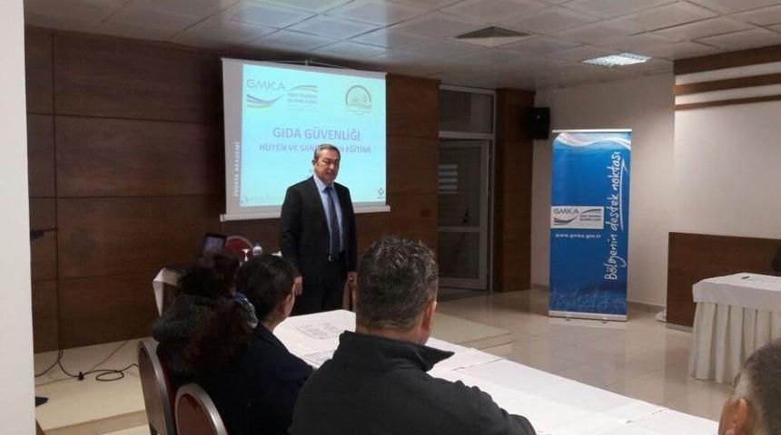 Ayvalık Esnafı G&uuml;venli Gıda &Uuml;retecek