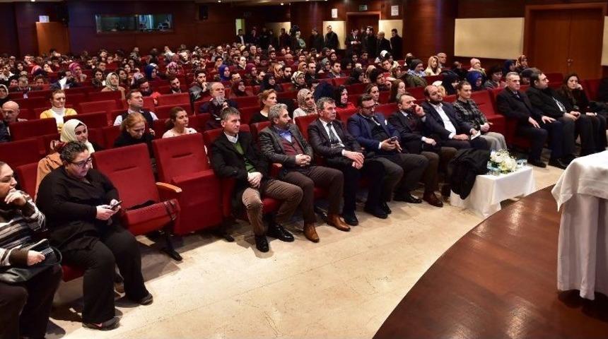 "başkanlık Sistemi" Panelde Anlatıldı